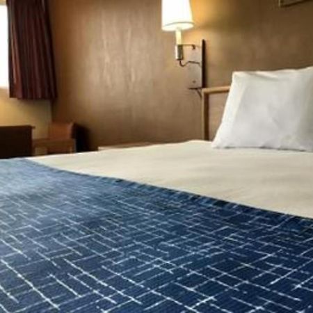 Travelodge By Wyndham Powell Extérieur photo