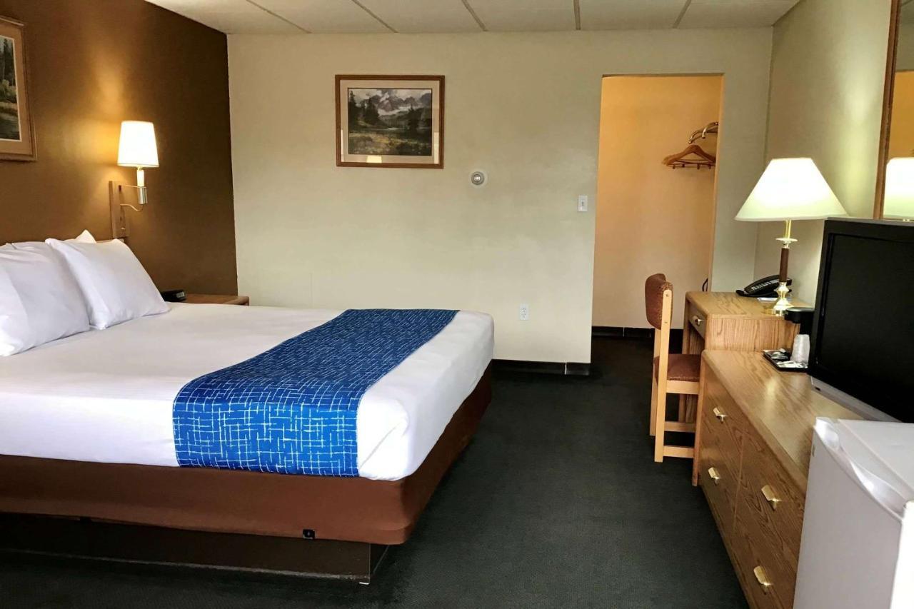 Travelodge By Wyndham Powell Extérieur photo