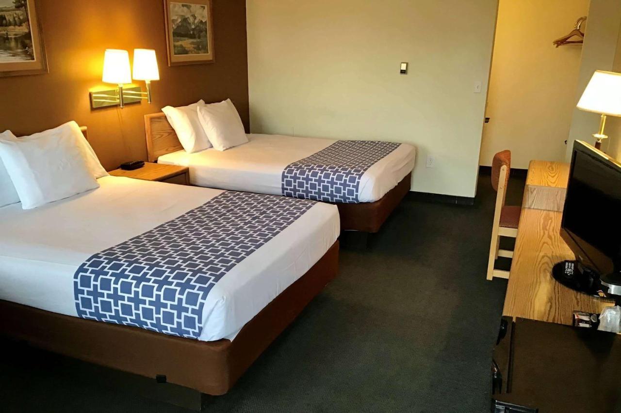 Travelodge By Wyndham Powell Extérieur photo