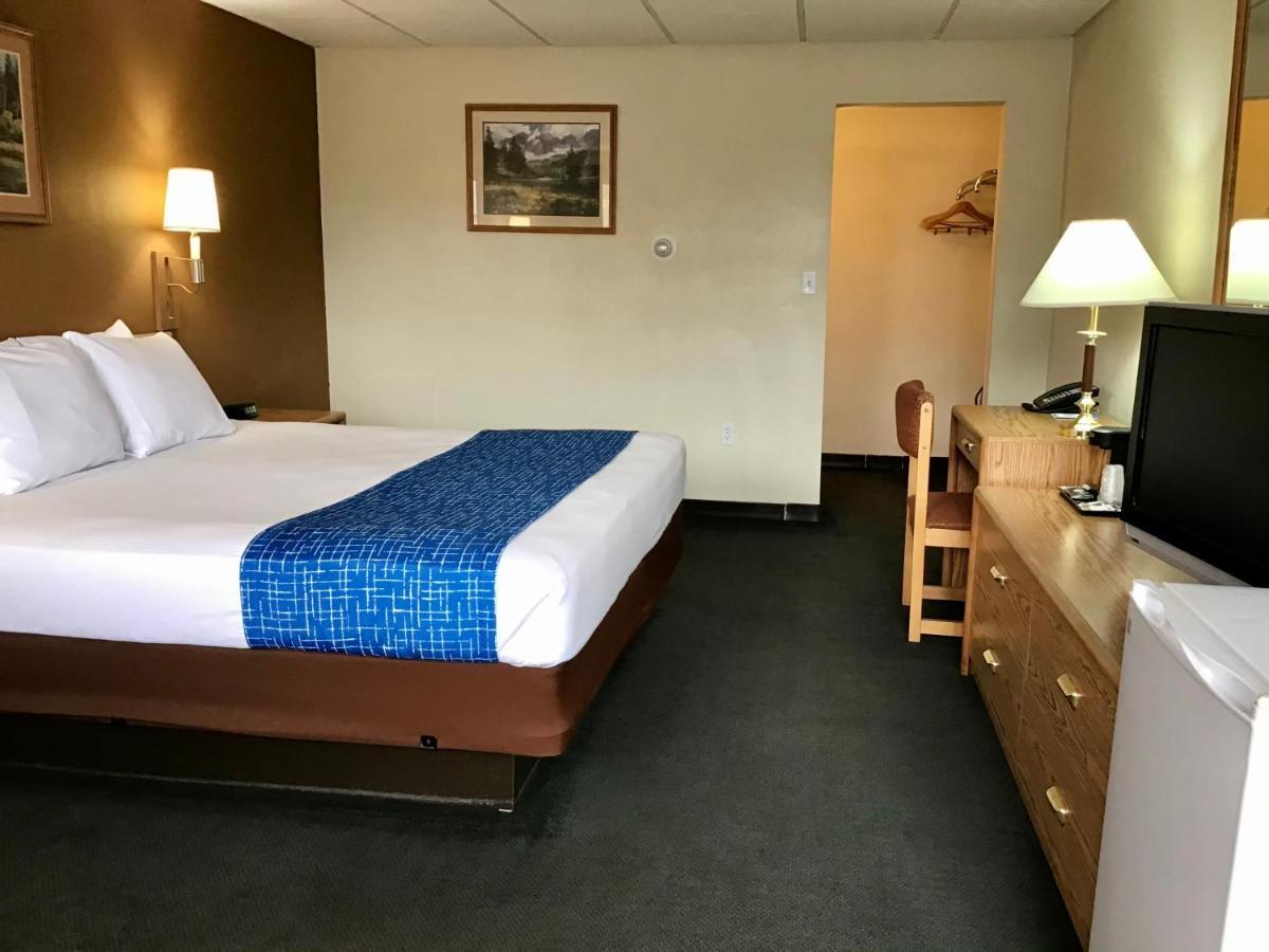 Travelodge By Wyndham Powell Extérieur photo