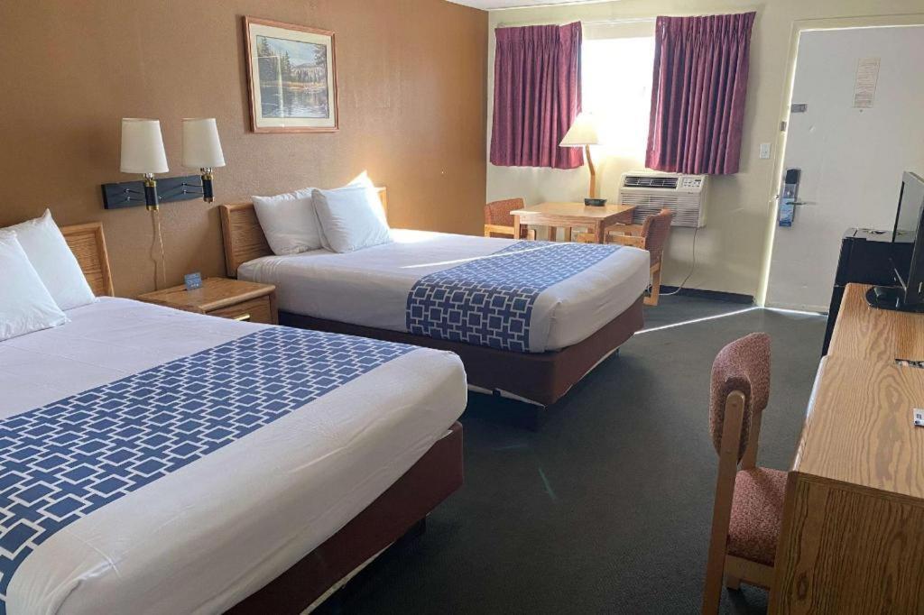 Travelodge By Wyndham Powell Extérieur photo