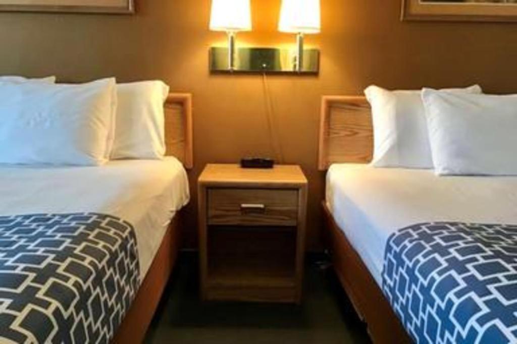Travelodge By Wyndham Powell Extérieur photo